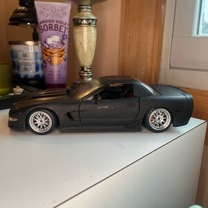 Maisto Specter Werkes Group 5 2001 Corvette Z06 car